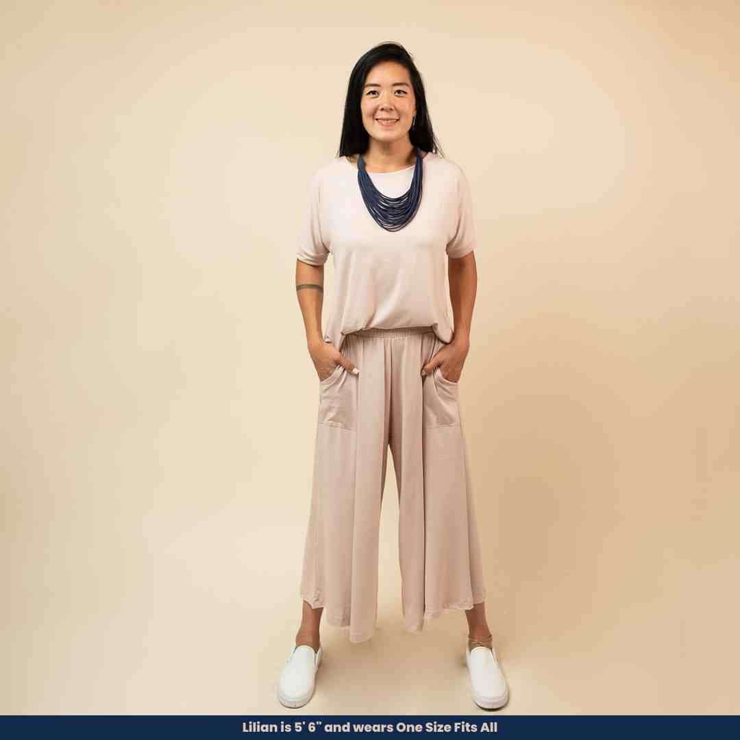 Veroca - Blouse and Trousers (Two-Piece Set)